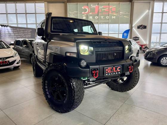 TROLLER T4 3.2 TGV 4X4 20V TURBO INTERCOOLER DIESEL 2P MANUAL TROLLER T4 3.2 TGV 4X4 20V TURBO INTERCOOLER DIESEL 2P MANUAL